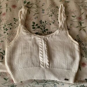 NWOT Hollister Ivory Cable Knit Crop Top